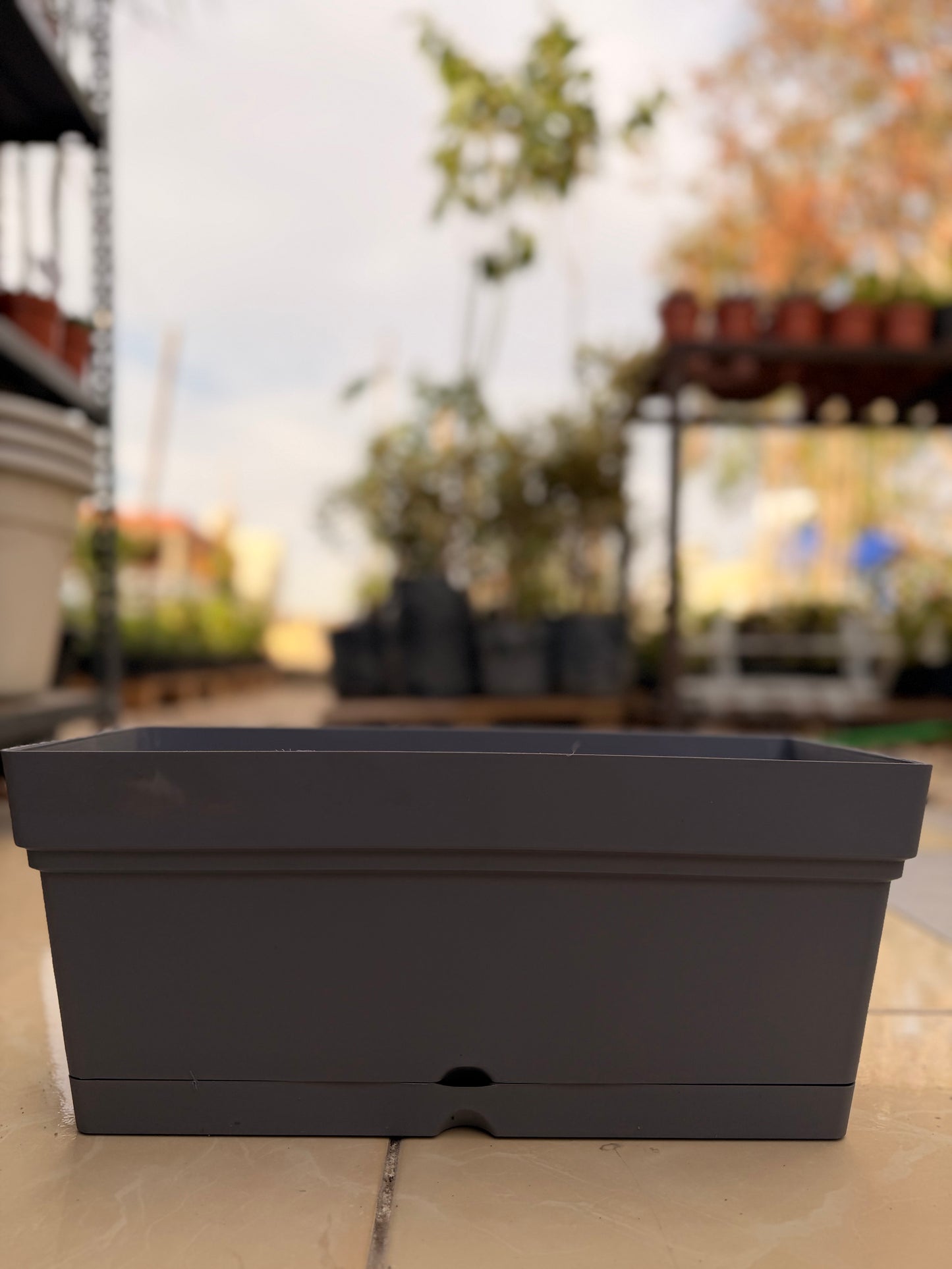 Balcony Planter 40 cm with metal holder